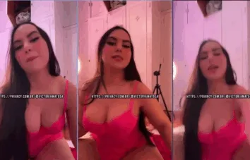 Victoria Matosa privacy video tirando a calcinha e mostrando a buceta