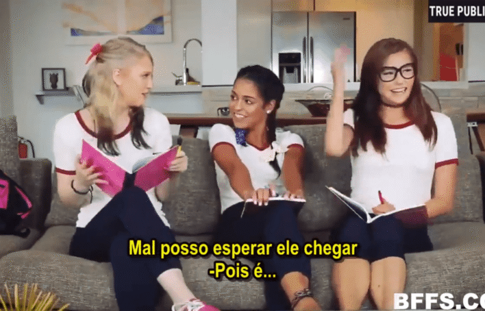 Porn com legenda três estudantes safadas dando pro aluno novo